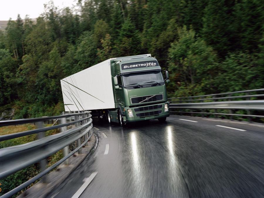  Volvo FH16 4x2 2003 года  (фото 5 из 15)
